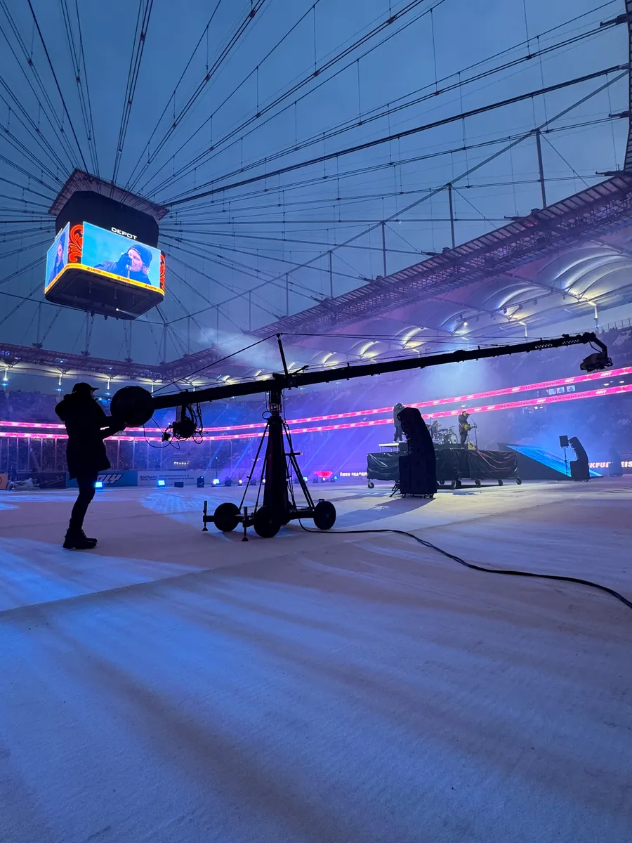 Kamerakran in der Eisarena